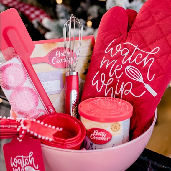 Gift Box - Picture 1 of 1